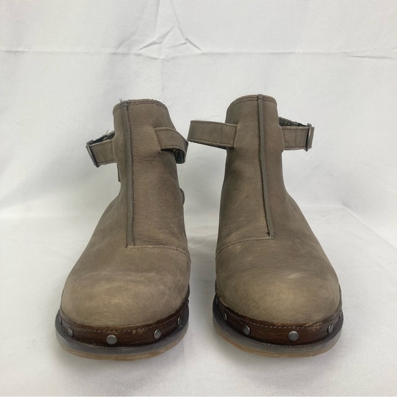 Chaco Cataluna Clog Womens Taupe Leather 8.5 Strap Boot Comfort Boho Western EUC - Picture 10 of 10